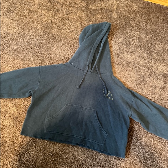 RVCA hoodie - Picture 3 of 4